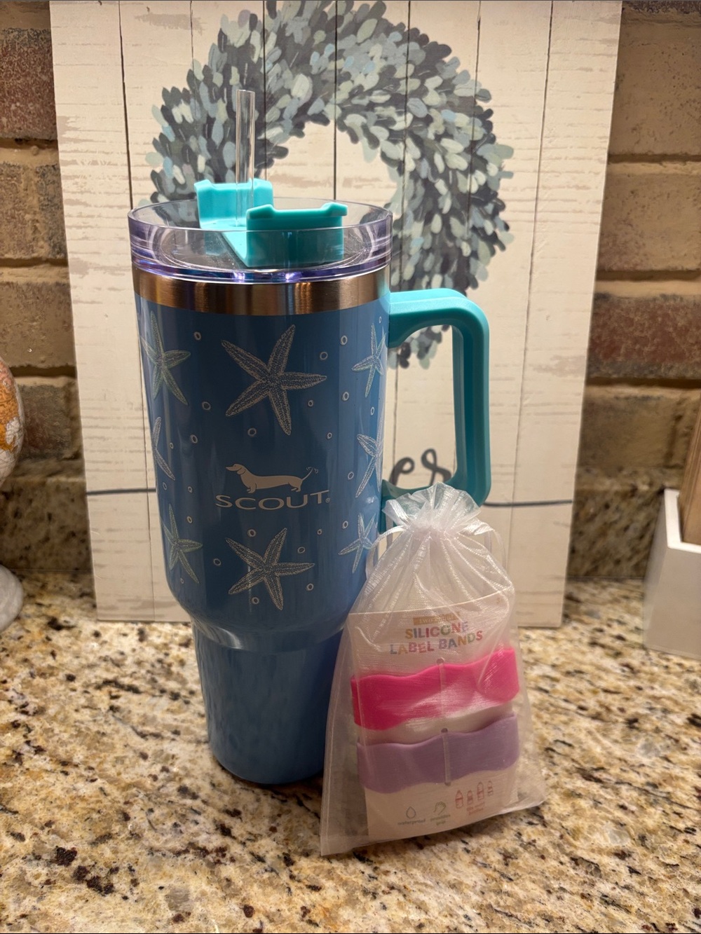 Scout Blue Starfish Travel Tumbler with Teal Handle comes with topper and bands